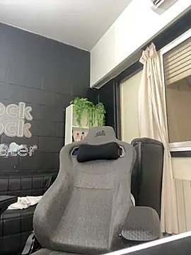 Elnonoykeila77