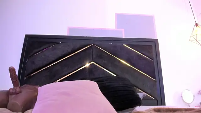 april_jones05 webcam