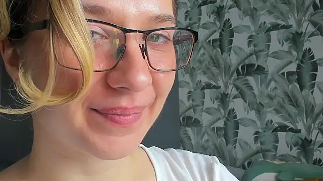 Lilith_lutherlow webcam
