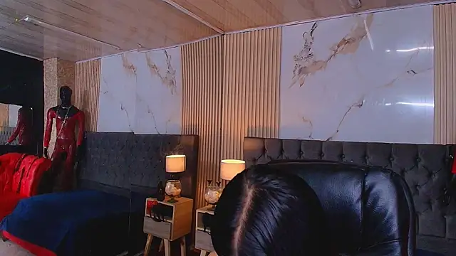 ZafiraVelvet webcam