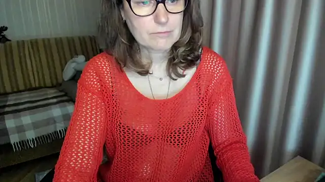 lauraoven webcam