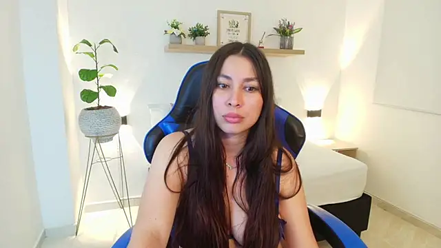 bella_99_ webcam