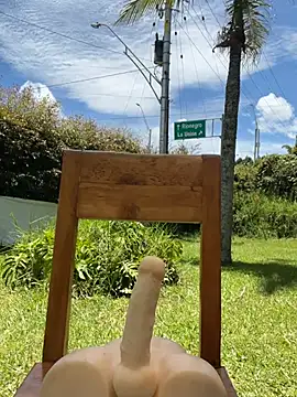 AliceMrtnz webcam