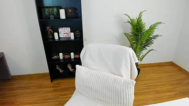 khloe_starrr webcam