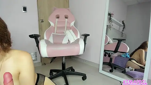 KIMAPRIL webcam