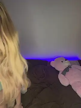 Zoey__08 webcam
