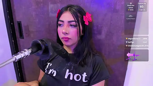 cherry_skinny_ webcam