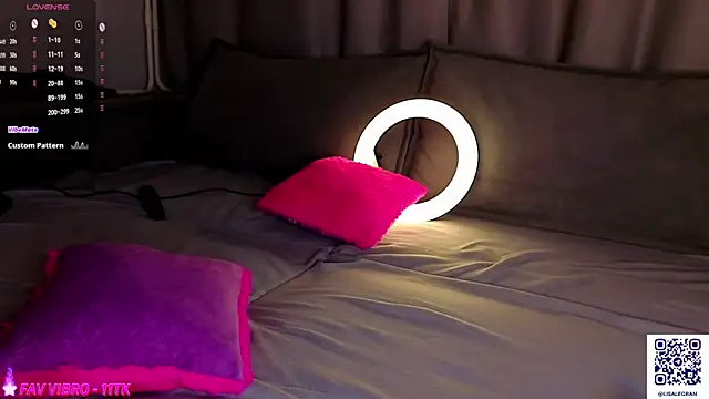 LisanBrown webcam