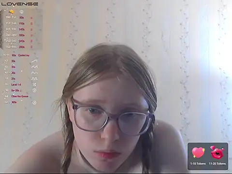 LustfulSarah webcam