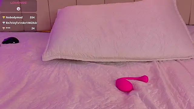Megan_browns1 webcam
