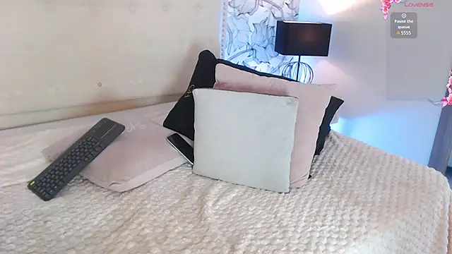 Venusandrea29 webcam