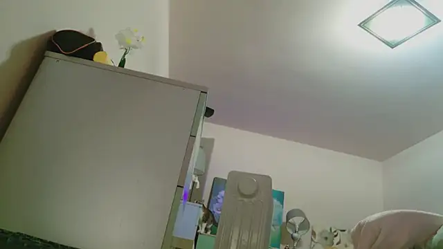 lara_heaven webcam
