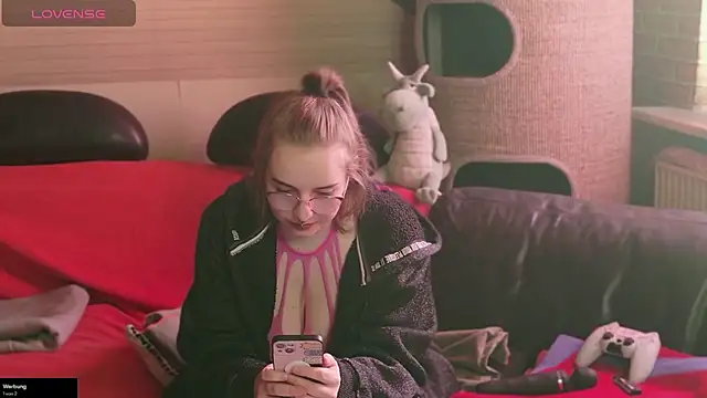 GamerGirl_Eve webcam
