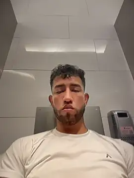 liam_bronw webcam