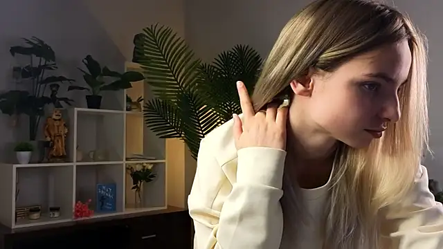 RosannPritchard webcam