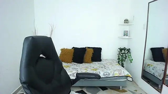 Emma_Faith webcam