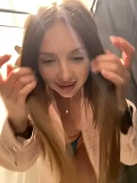 KrisMagnoly live sex cam