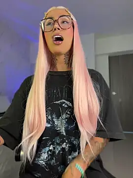 miss_tatiana_ (Ask my age) - BIG CUMSHOT AND RIDING HUGE DILDO //GOAL