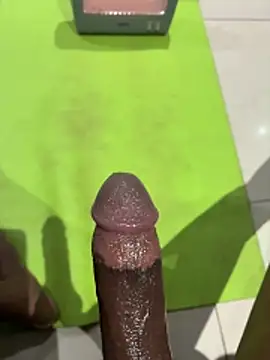 daddy3rdlegx (M twink) - Help me drain this dick