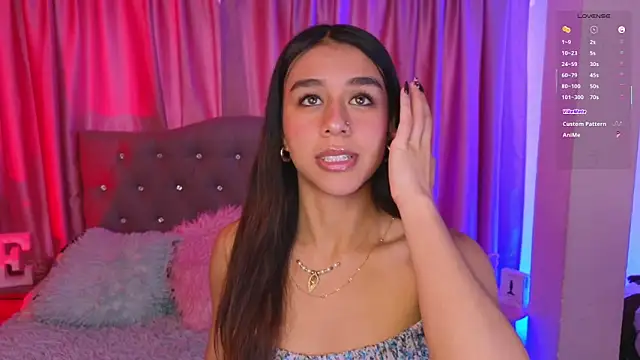 Emiily_Scott1 webcam
