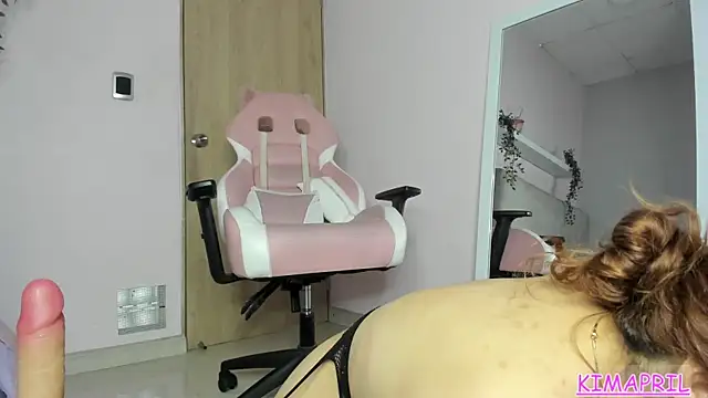 KIMAPRIL webcam