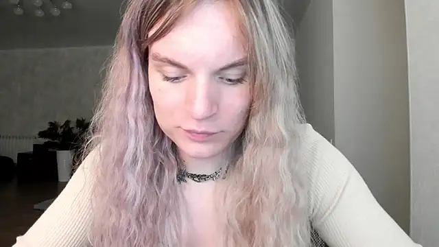 milliKira006 webcam