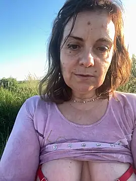sunbelxx (Ask my age) - Completely naked,nuda
