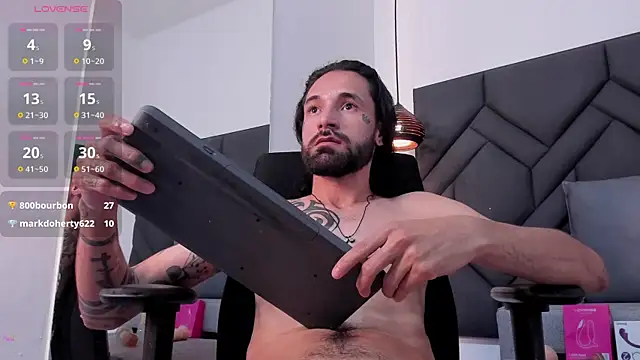 Hisoka_011 webcam