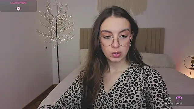 Real_cutie1 webcam