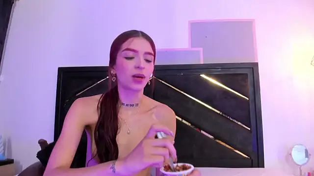 april_jones05 webcam