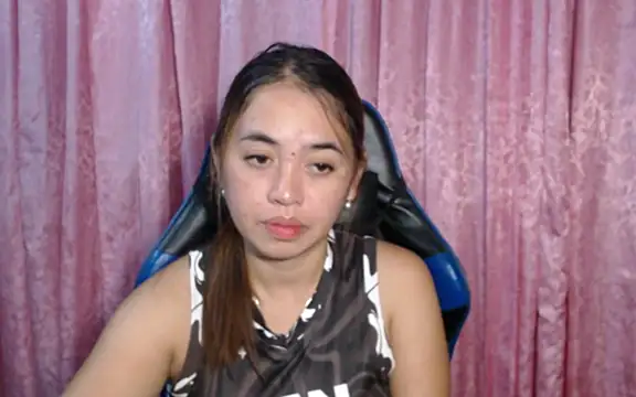 onlymaes_19 webcam