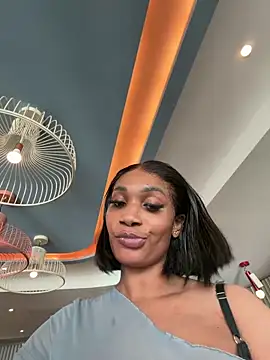 ___Nessa live sex cam