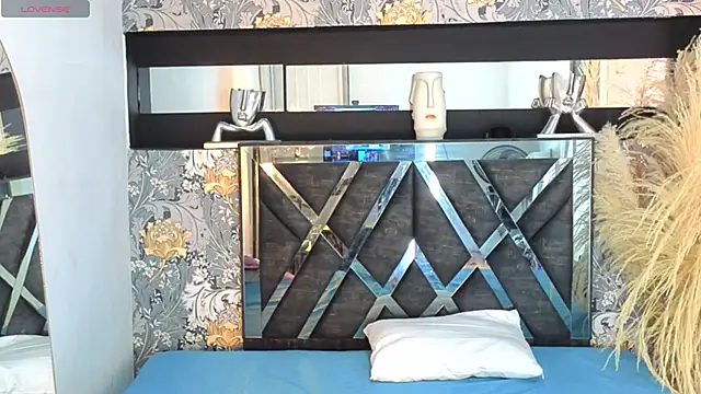 dominic_thailor webcam