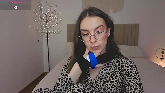 Real_cutie1 webcam