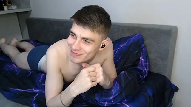 student_oliver - Student_Oliver's free webcam - UK Sex Cams