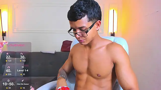 Paradise_boy_s webcam