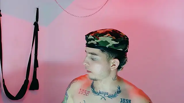 AliceandMax webcam