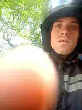 alex-golden webcam