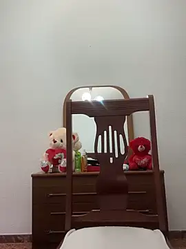 Cataleeyaaa webcam