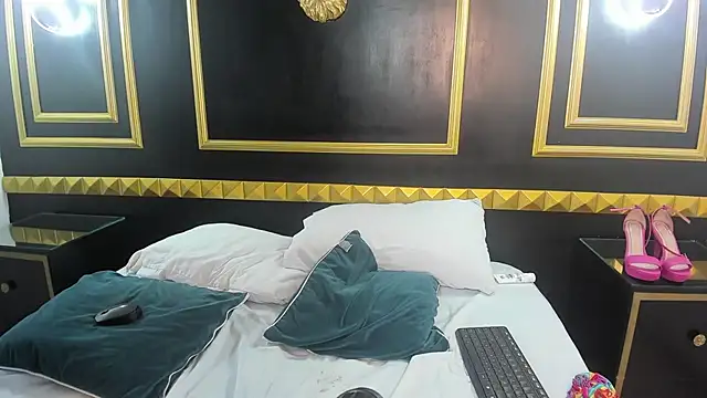 bombom_fox webcam