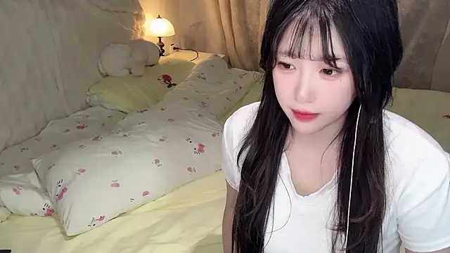 SweetButWildbaby webcam
