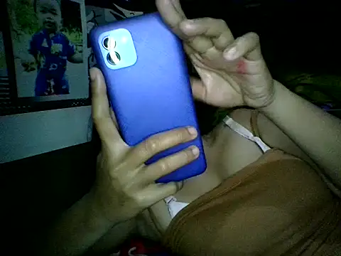 juicyredt webcam