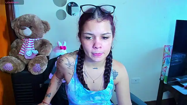 angelina_77 webcam