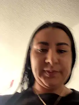 Abril_Luv webcam