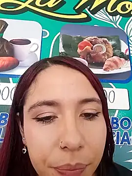 Dayan_white7 webcam