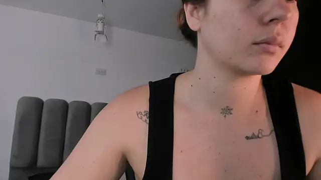 AlliceLover webcam