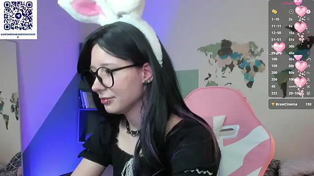 meomeee webcam