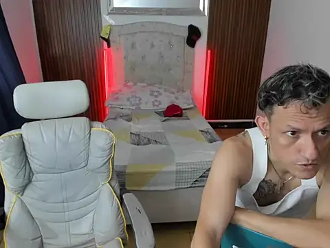 juan_and_luke webcam