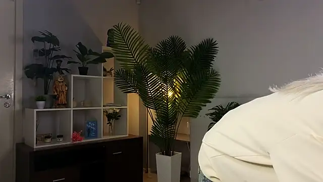 RosannPritchard webcam