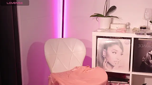 sweettener_ webcam